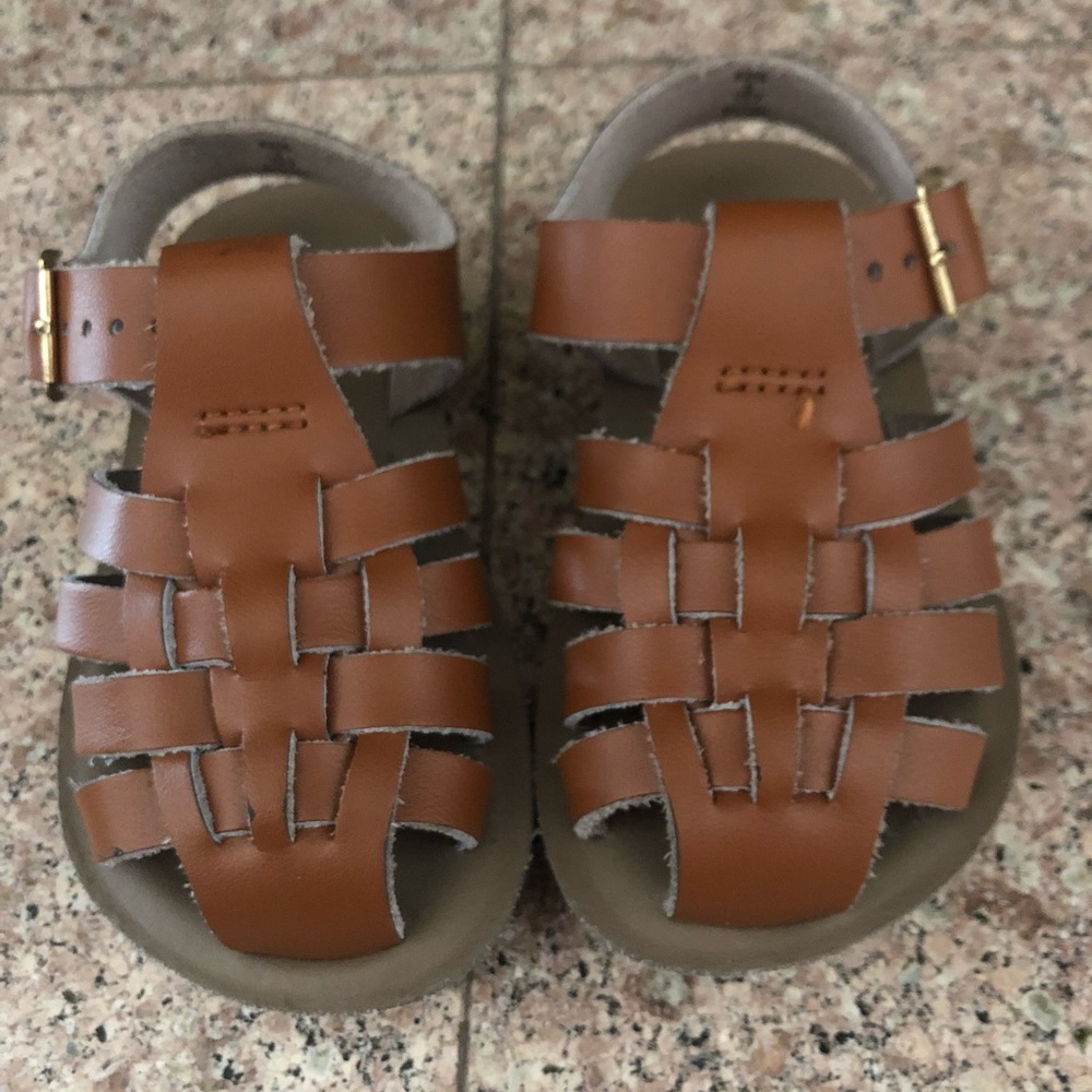 Brown Leather Sanders with Golden Buckle